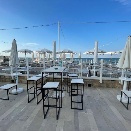Fabris Palace Trani Extérieur photo