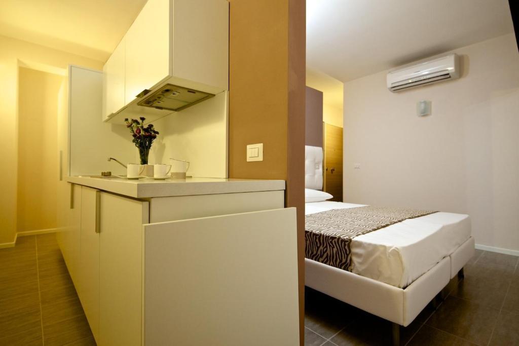 Fabris Palace Trani Chambre photo