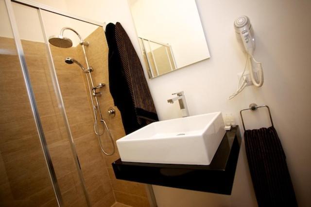 Fabris Palace Trani Chambre photo